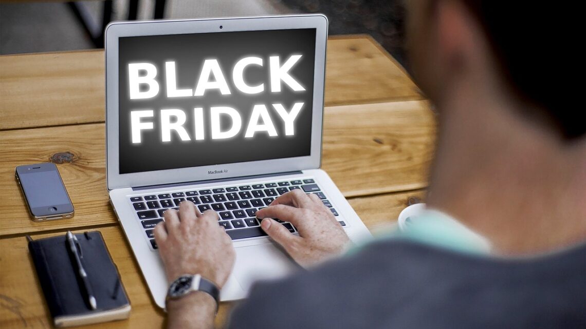 Black Friday 2022: Dicas para não cair em golpes durante as compras